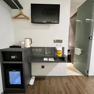 Hotel Bliss ***